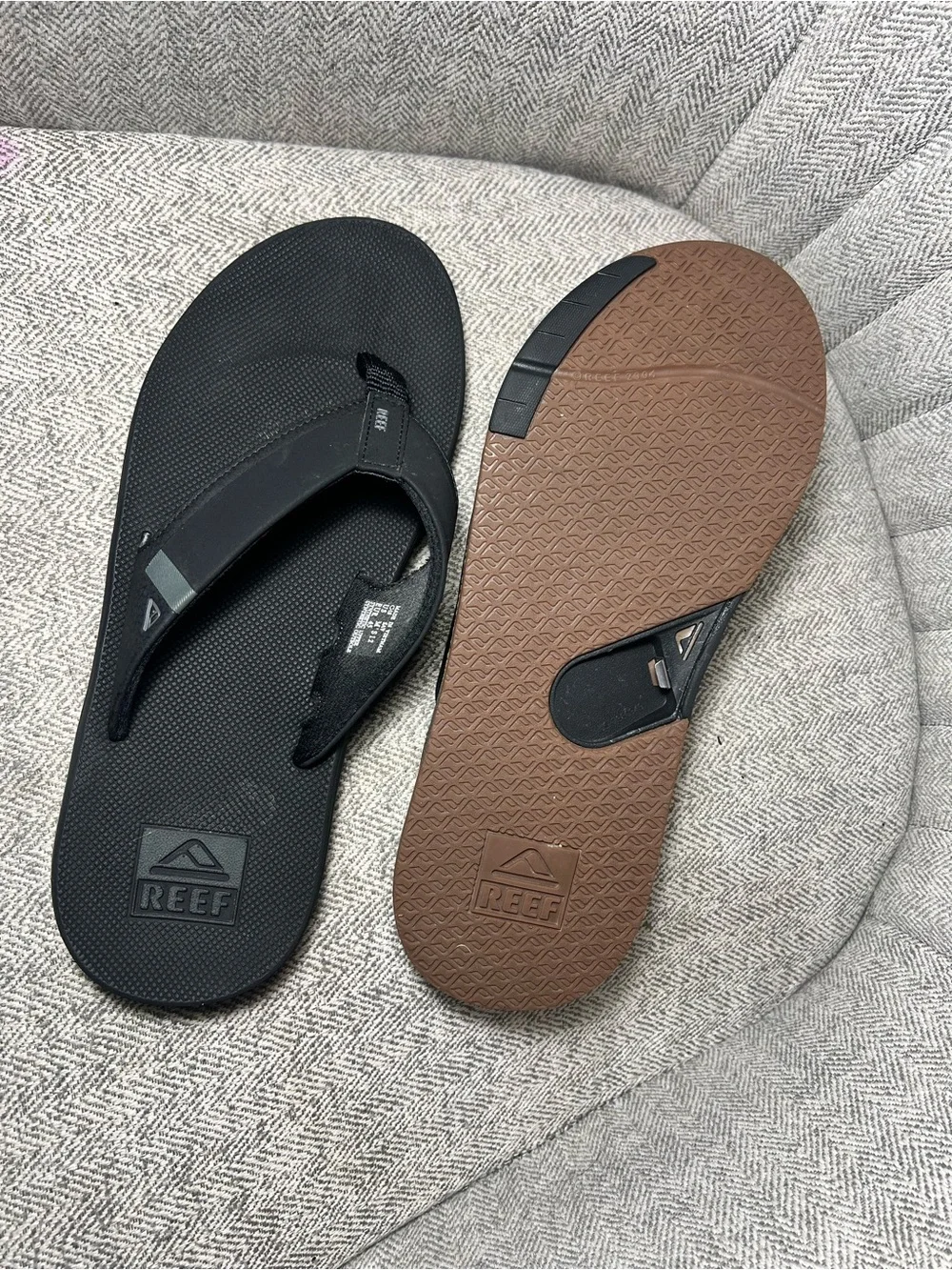 Reef Men’s Black and Brown Flip Flop Sandals